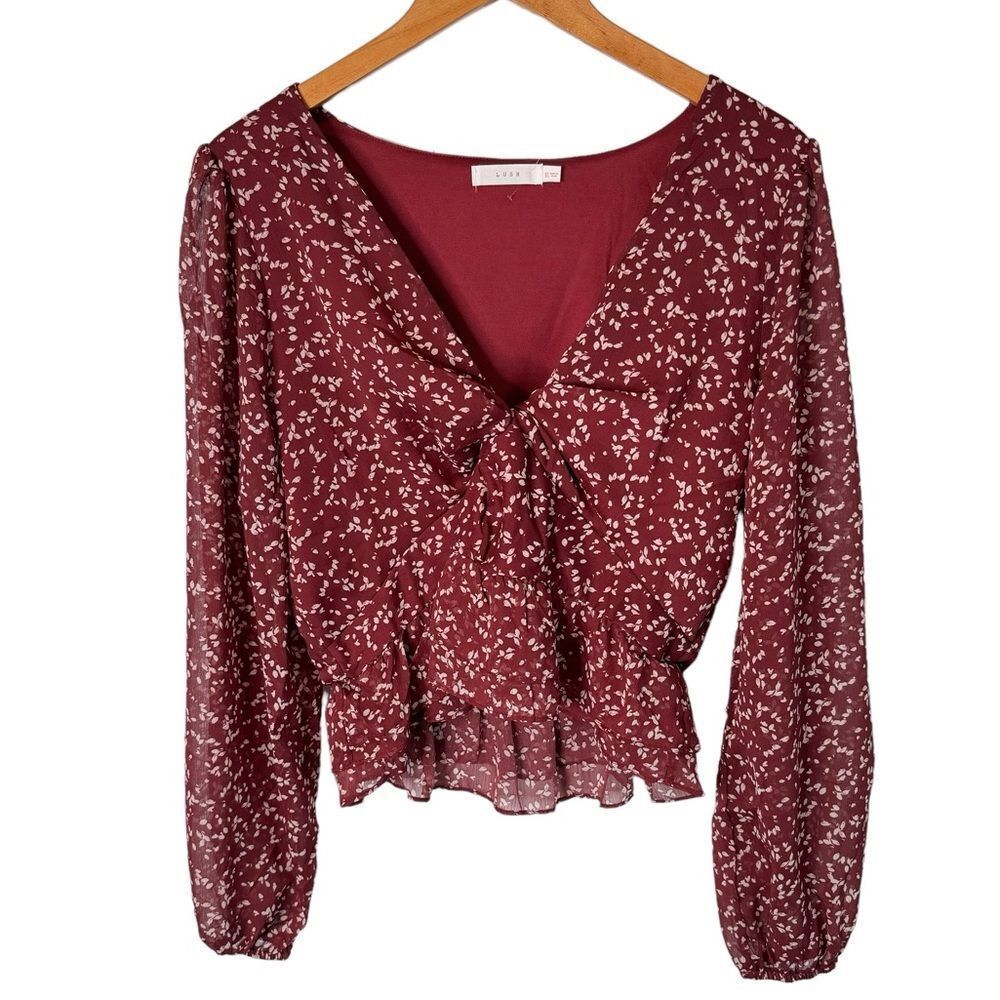 Lush Long Sleeve V-Neck Cropped Blouse - Brick Cream - Size XL (NWOT!)